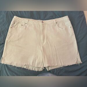 Tinsel Women's Cream Jean Shorts